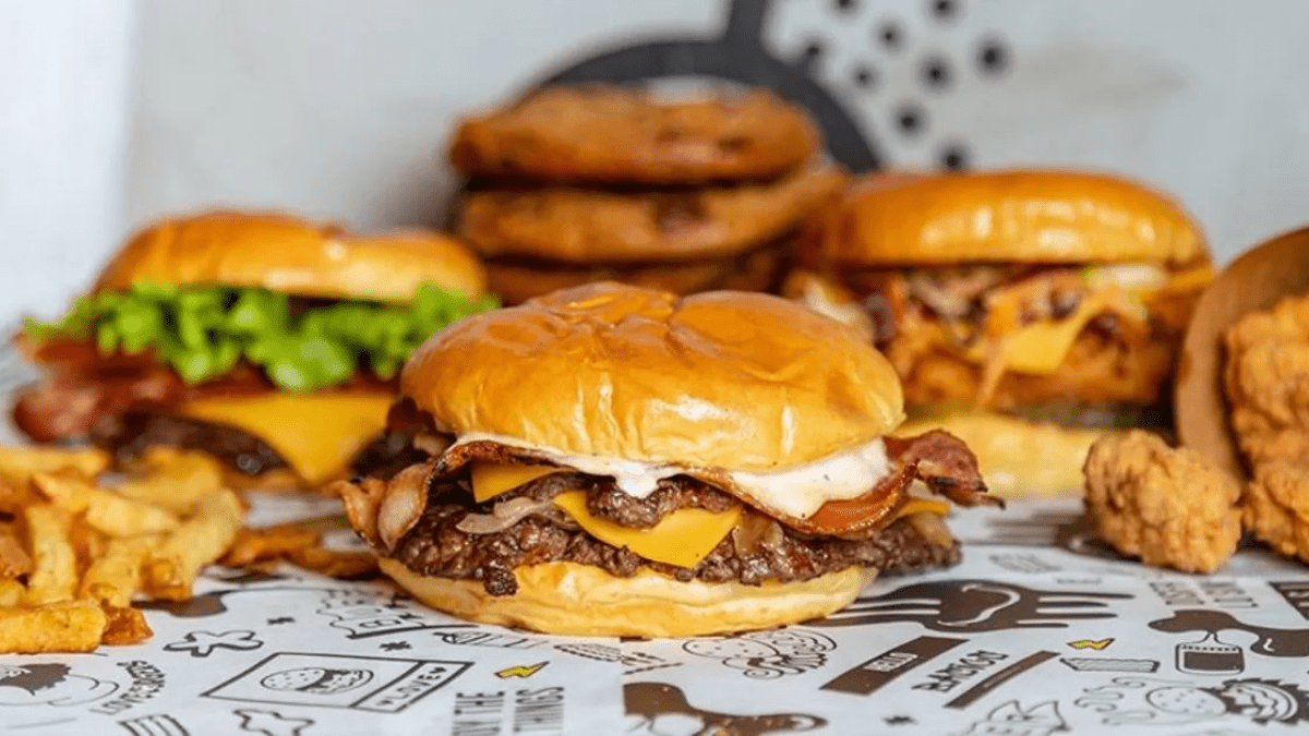 Goiko regala hoy ‘smash burgers’ gratis en su nuevo local