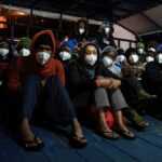 Nueva ola de desembarcos: al menos 800 migrantes llegan a Lampedusa (Italia)
