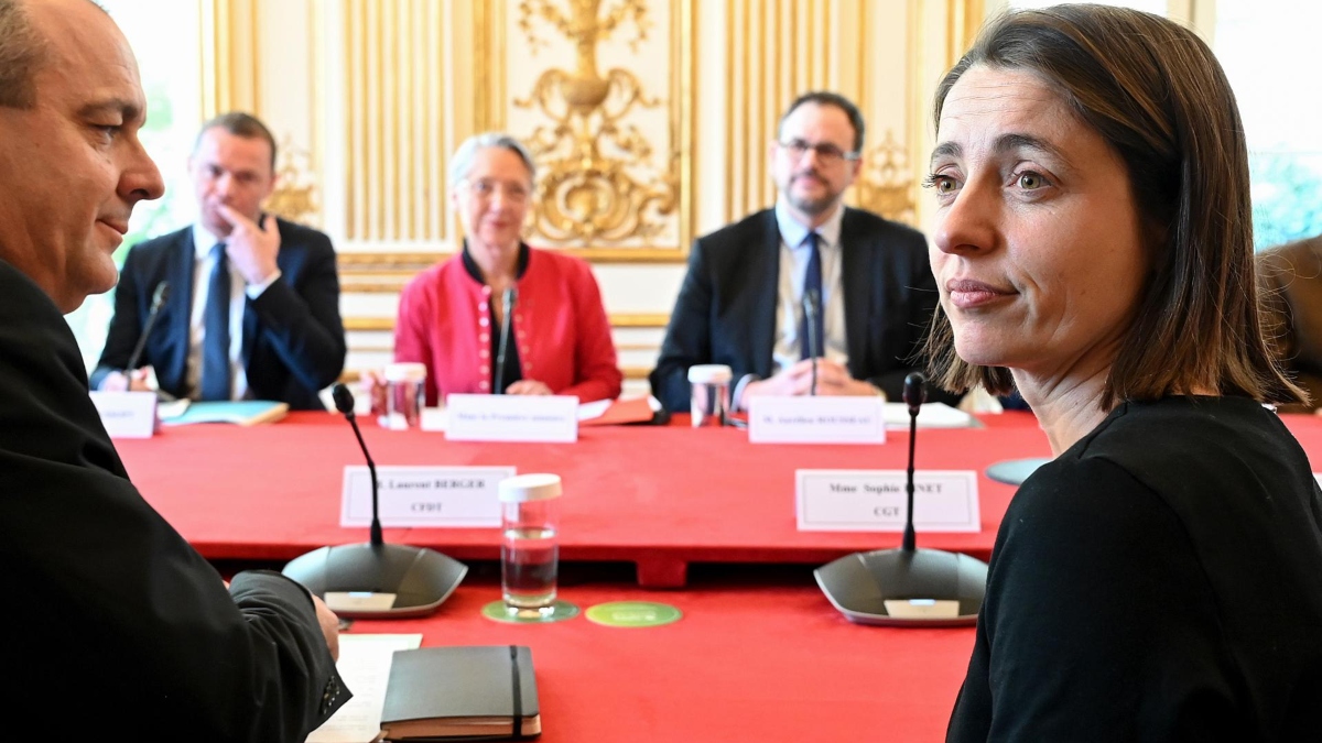 Reunión del Gobierno francés con los sindicatos por la reforma de las pensiones