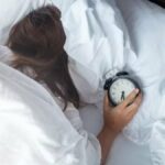 Hoy no me puedo levantar: ¿qué es la inercia de sueño?