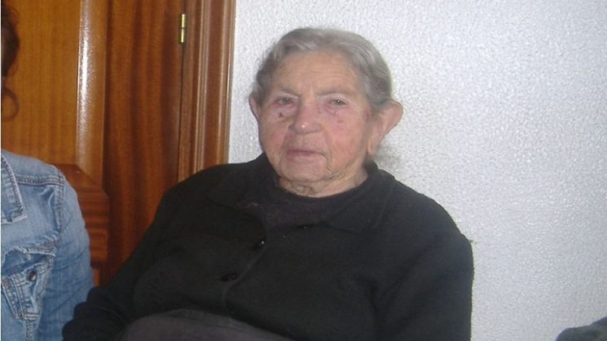 Avelina Mouzo Leis, la mujer más longeva en votar en unas elecciones municipales.