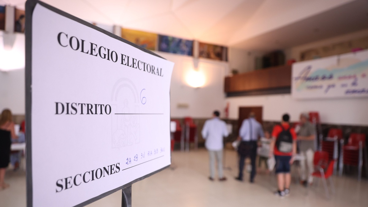 Colegio electoral constituido en Sevilla