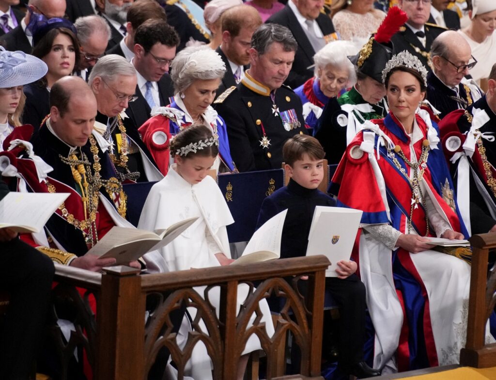 Kate Middleton, con sus hijos en la ceremonia de coronación