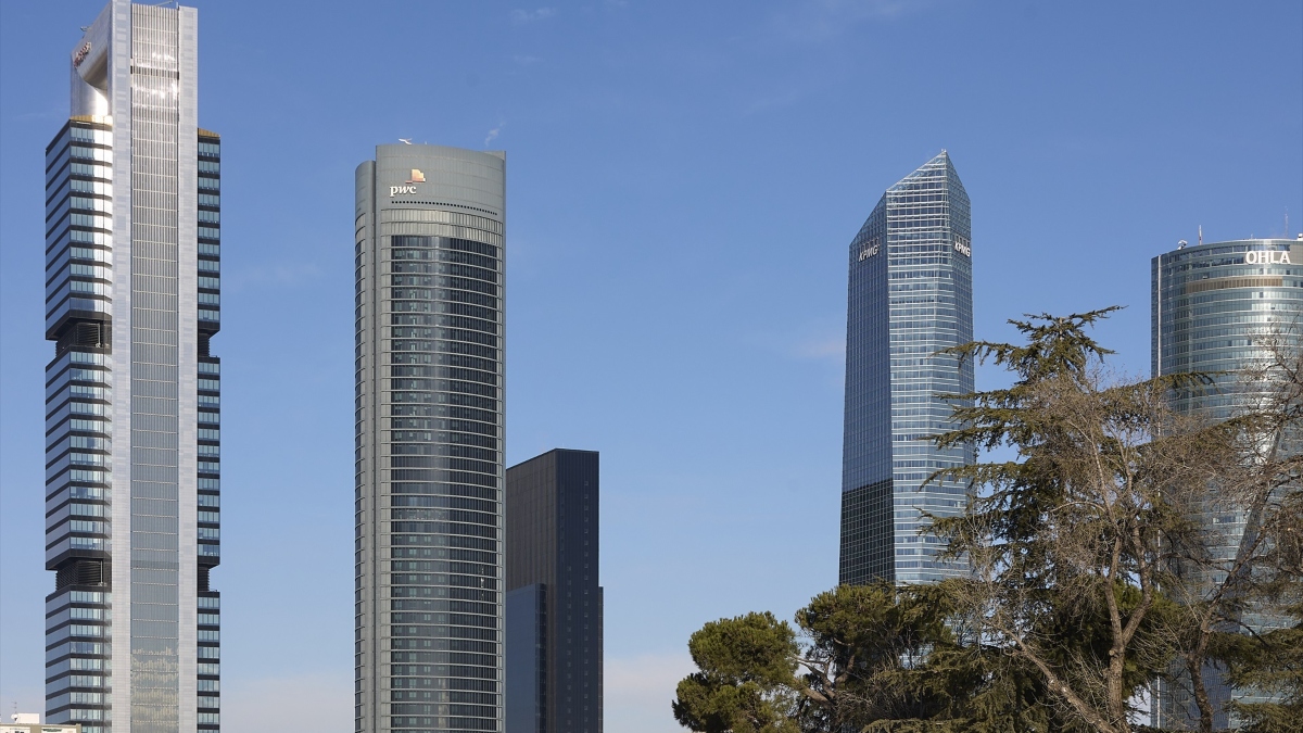 Vista de las cinco torres de Madrid.