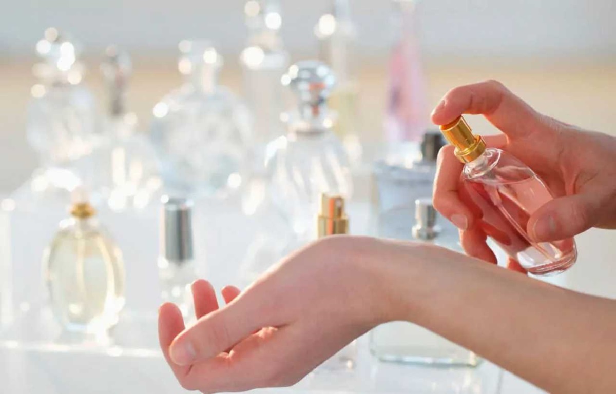 Acertarás con estas fragancias: 5 perfumes frescos y rejuvenecedores para regalar en el Día de la Madre