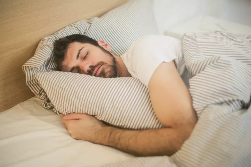 Dormir poco y mal: estas son las graves consecuencias que puede tener para tu salud