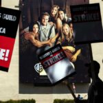 Huelga de guionistas en EEUU: qué piden, las series afectadas y hasta cuándo puede durar