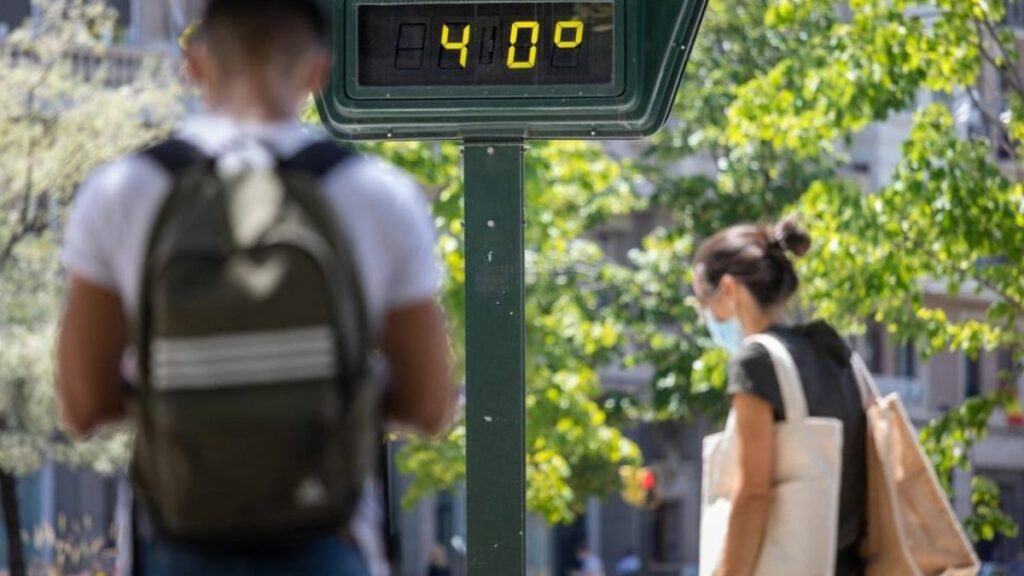 Termómetro que marca 40 grados