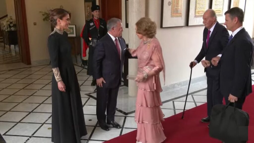 Los reyes Juan Carlos y Sofía en la boda de Jordania