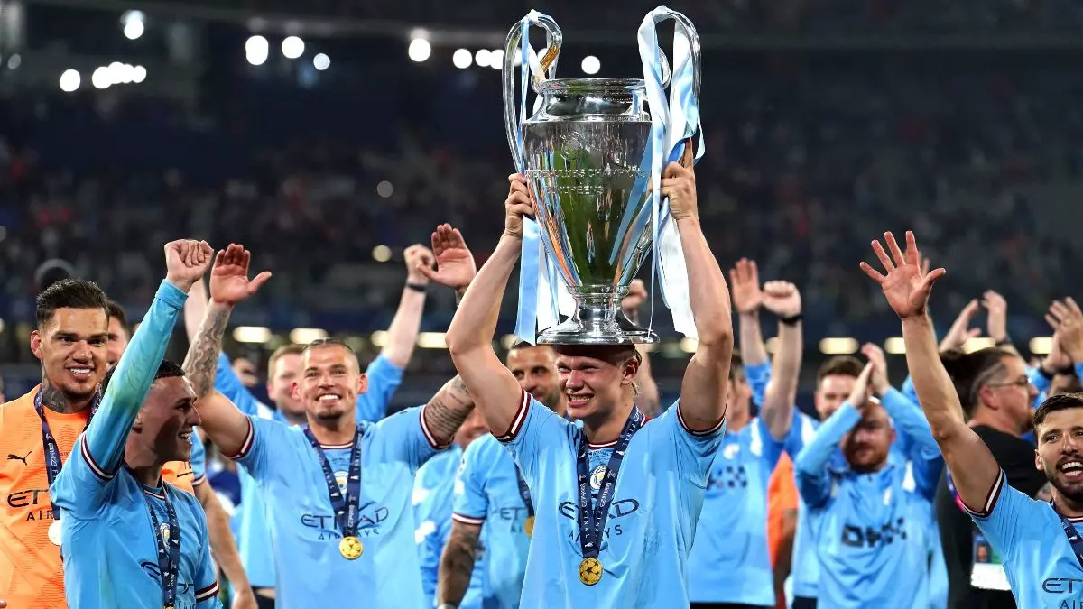 Los jugadores del Manchester City celebrando su victoria en la Champions League