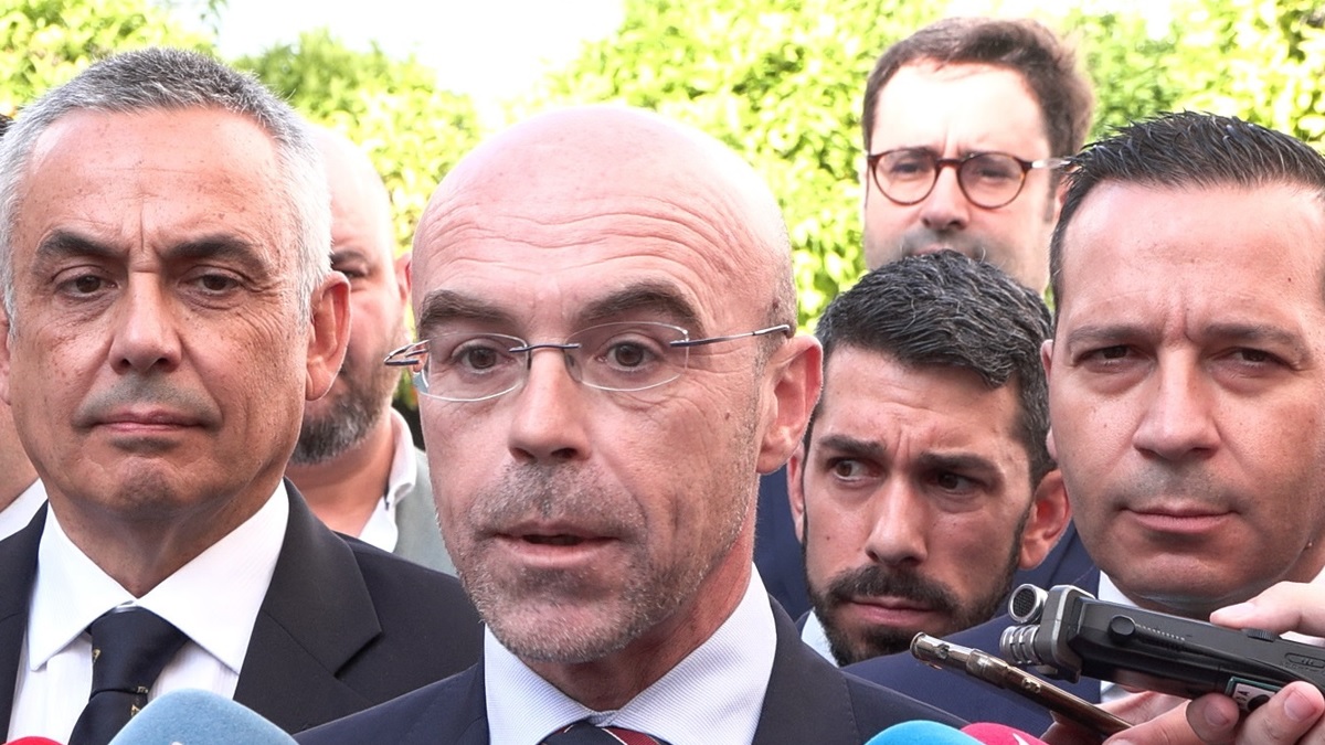 El PP teme el aterrizaje de Buxadé en las negociaciones con Vox: "Lo de Extremadura puede repetirse"
