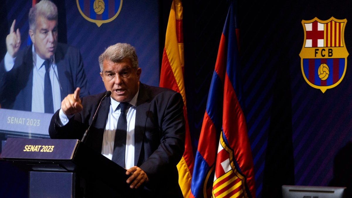El caso Negreira aboca a Laporta a ejercer un rol mediador entre Florentino y la UEFA