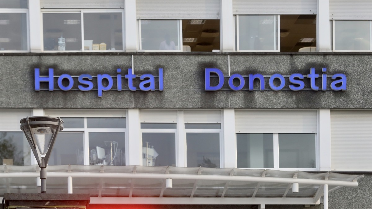 El Hospital Donostia activa el protocolo ante un posible caso de ébola