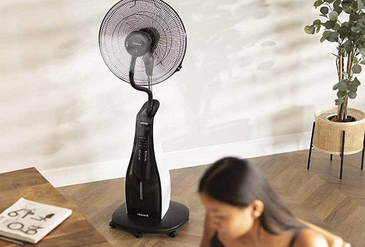 Cinco ventiladores con nebulizador para refrescar tu casa ahorrando energía