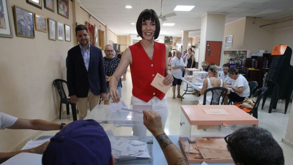 Diana Morant votando