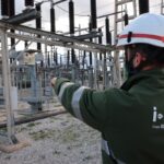 ‘Se busca electricista’: España demanda 71.000 profesionales para convertirse en la pila de Europa