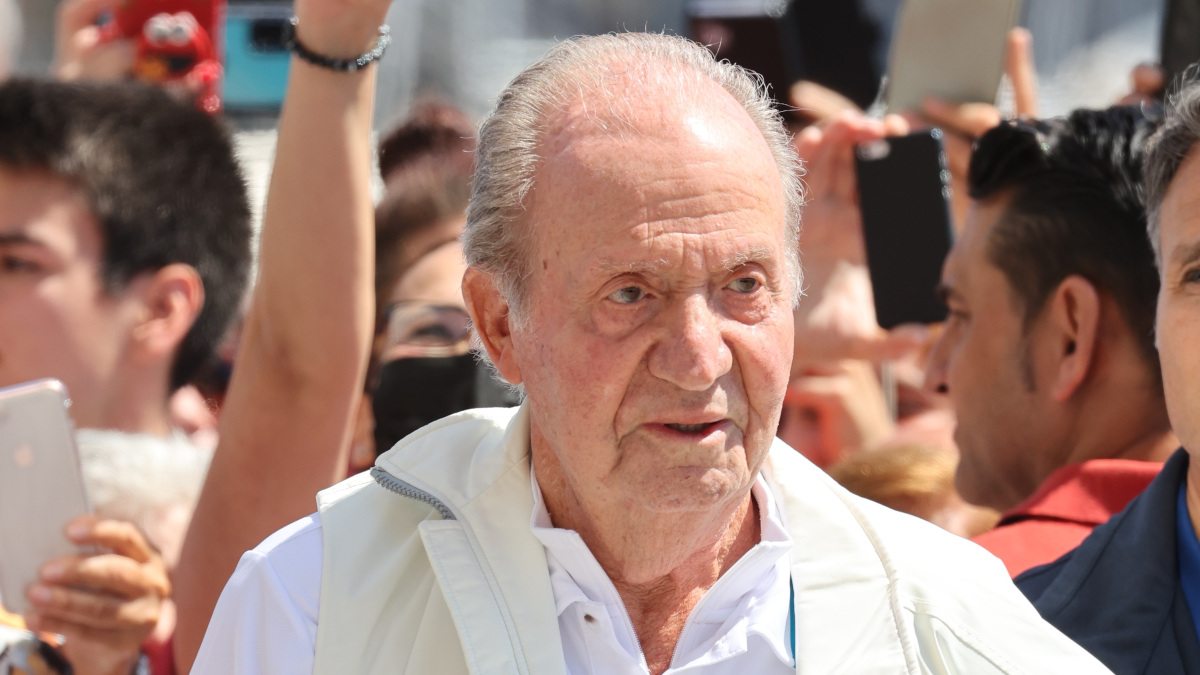 El rey Juan Carlos regresará a España después de las elecciones: