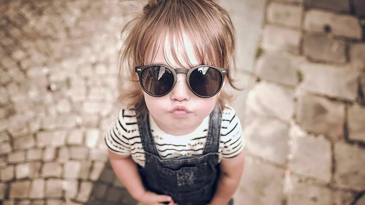 Desde cuándo los niños pequeños deben utilizar gafas de sol? ¿Y en