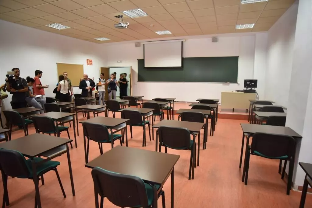 Foto de un aula de la Academia General Militar de Zaragoza donde estudia la princesa Leonor