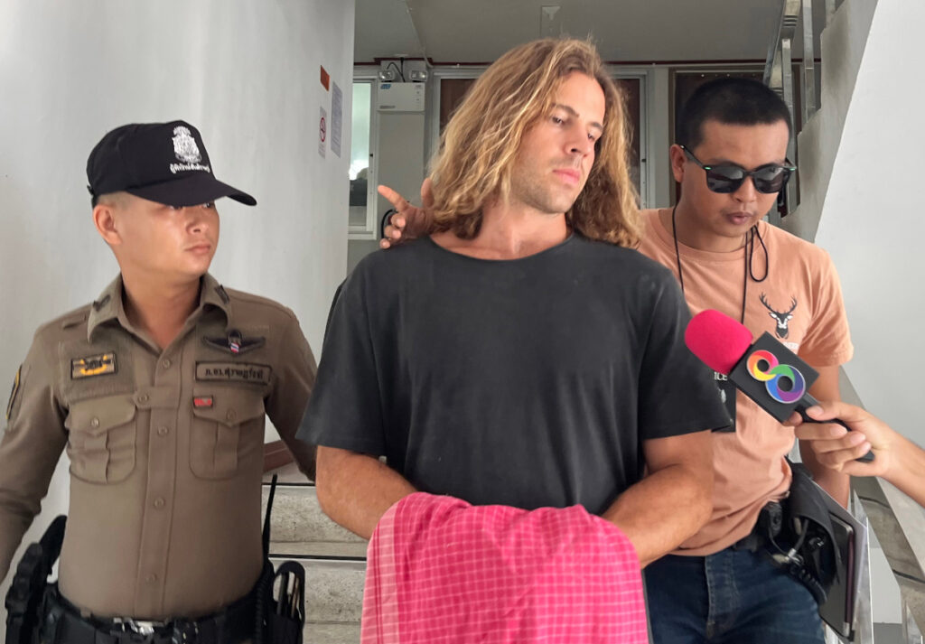 Nuevas pruebas y un misterioso acompañante que iba con Daniel Sancho en la isla obligan a retrasar el juicio
