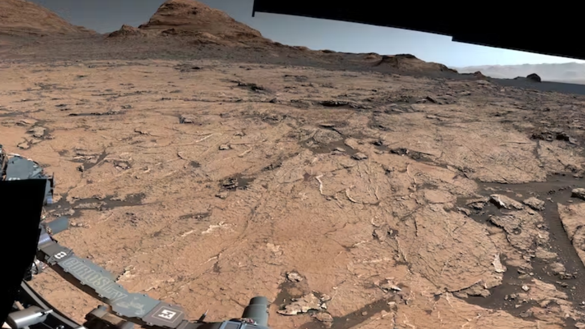La misión Curiosity Rover del Mars Science Laboratory explorando los estratos sedimentarios del cráter Gale