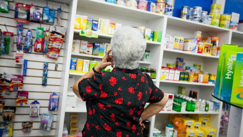 La Seguridad Social ofrece gratis los medicamentos a pensionistas con renta inferior a 5.635 euros y parados sin subsidio
