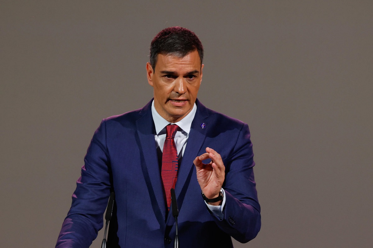 Sánchez ultima una "Ley de Alivio Penal” para amnistiar a Puigdemont y le ofrecerá una consulta no vinculante