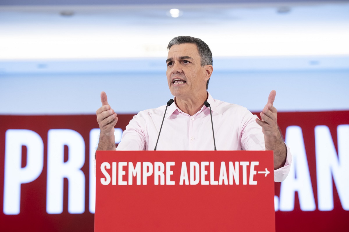 Sánchez mantiene la amnistía pese a la reacción civil y el rechazo de los intelectuales: “Es esto o un PSOE sin nada”
