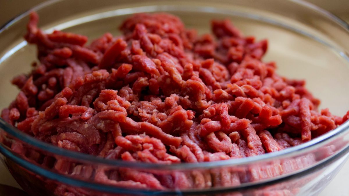 Una usuaria de Mercadona compra un paquete de un kilo de carne picada y pide explicaciones: "Pesa 850 gramos"