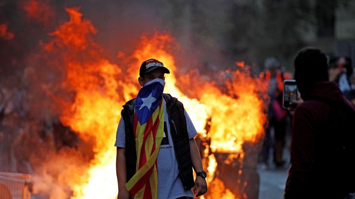 Manifestación violenta en Cataluña
