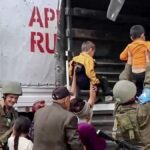 Las fuerzas de paz rusas evacuando a civiles de Nagorno-Karabaj en un lugar no revelado