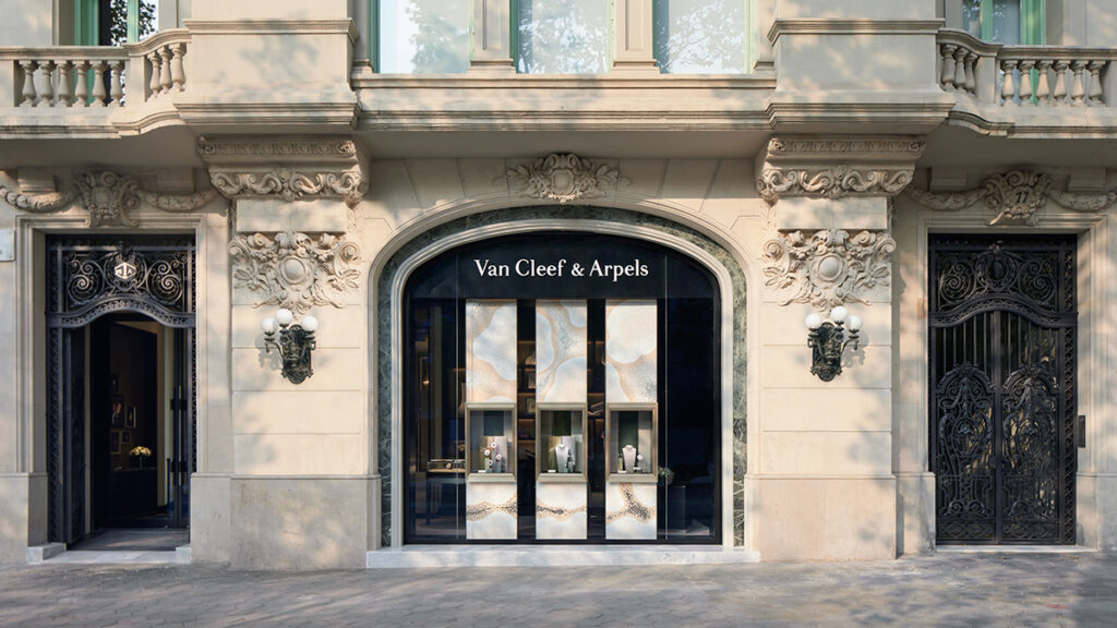 Van Cleef & Arpels abren su primera boutique en España