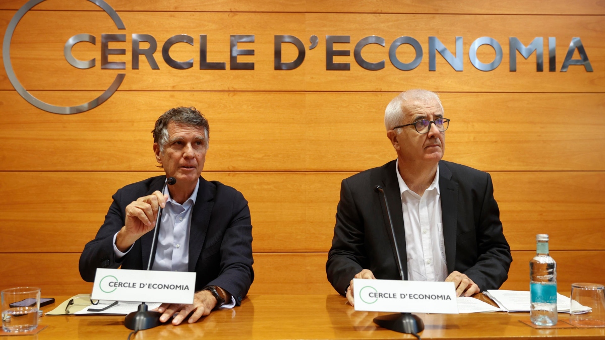 El presidente del Cercle d'Economia, Jaume Guardiola, y el director general, Miquel Nadal.