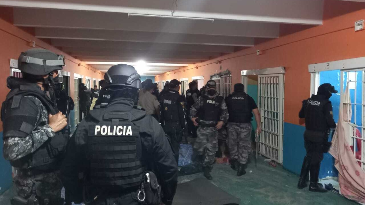 Encuentran a seis fallecidos en la cárcel del Litoral en Ecuador