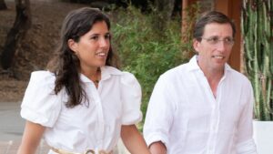 José Luis Martínez-Almeida se casa con su novia Teresa Urquijo, aristócrata y de la familia Borbón