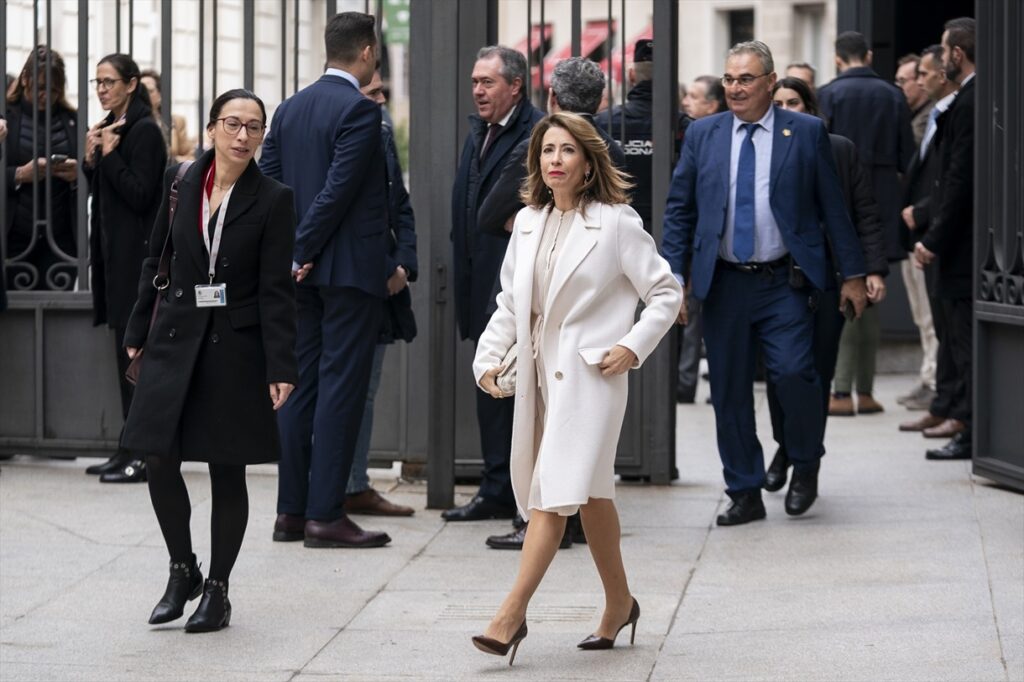 La ministra Raquel Sánchez a su llegada al Congreso de los Diputados