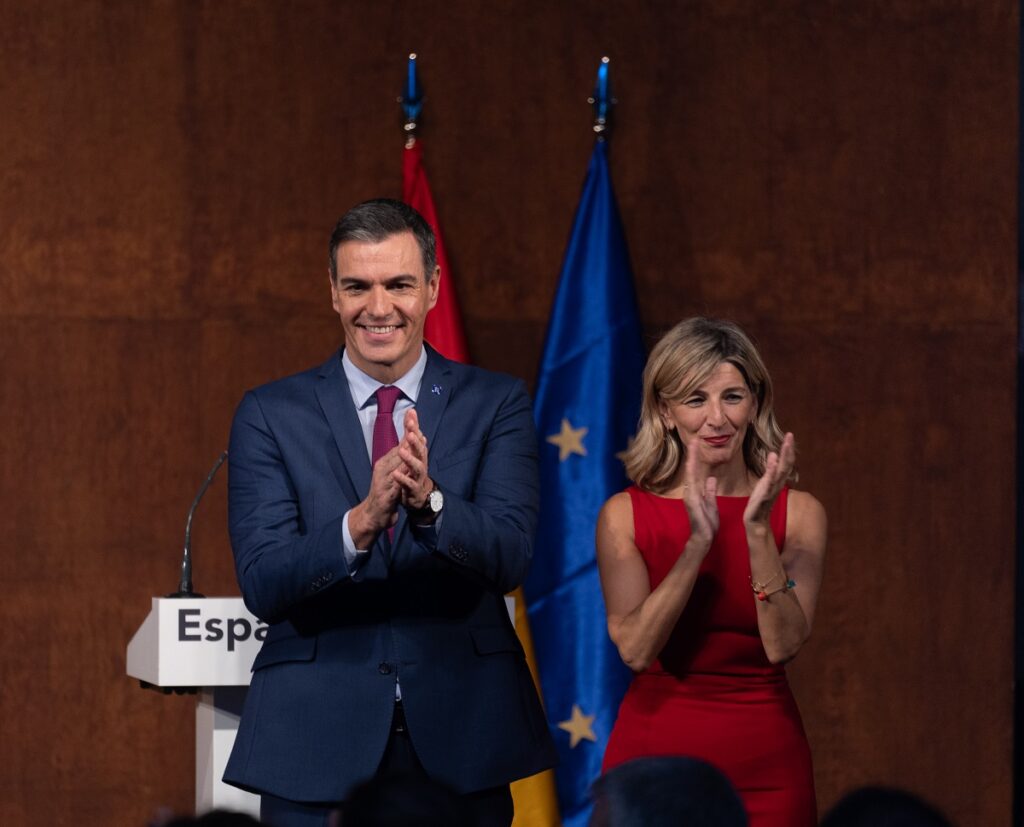 Sánchez y Díaz se implican en la precampaña gallega ante el temor de un adelanto electoral