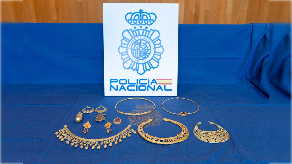 Las joyas de oro de Ucrania que han sido intervenidas por la Policía Nacional en Madrid