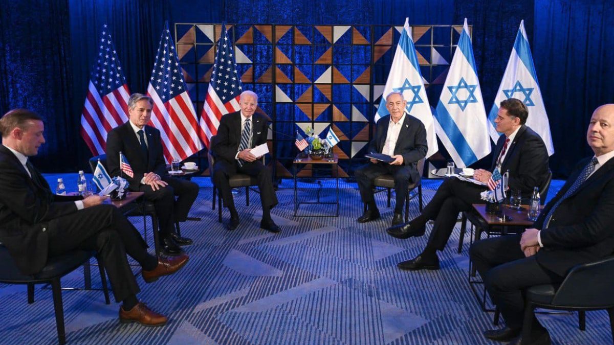 Joe Biden junto a Benjamin Netanyahu en su visita a Israel