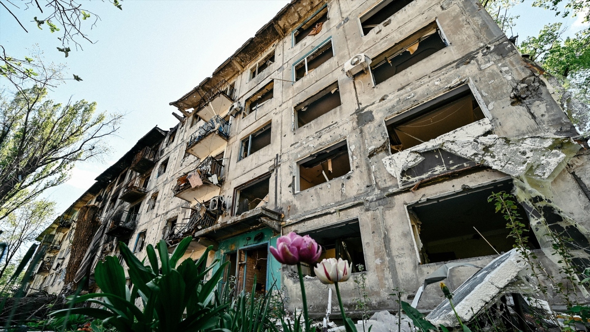 Un edificio destruido por los ataques del Ejército ruso contra la ciudad de Avdiivka