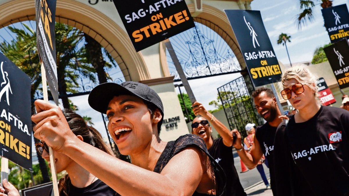 Los actores y los estudios de Hollywood llegan a un acuerdo para poner fin a una huelga histórica