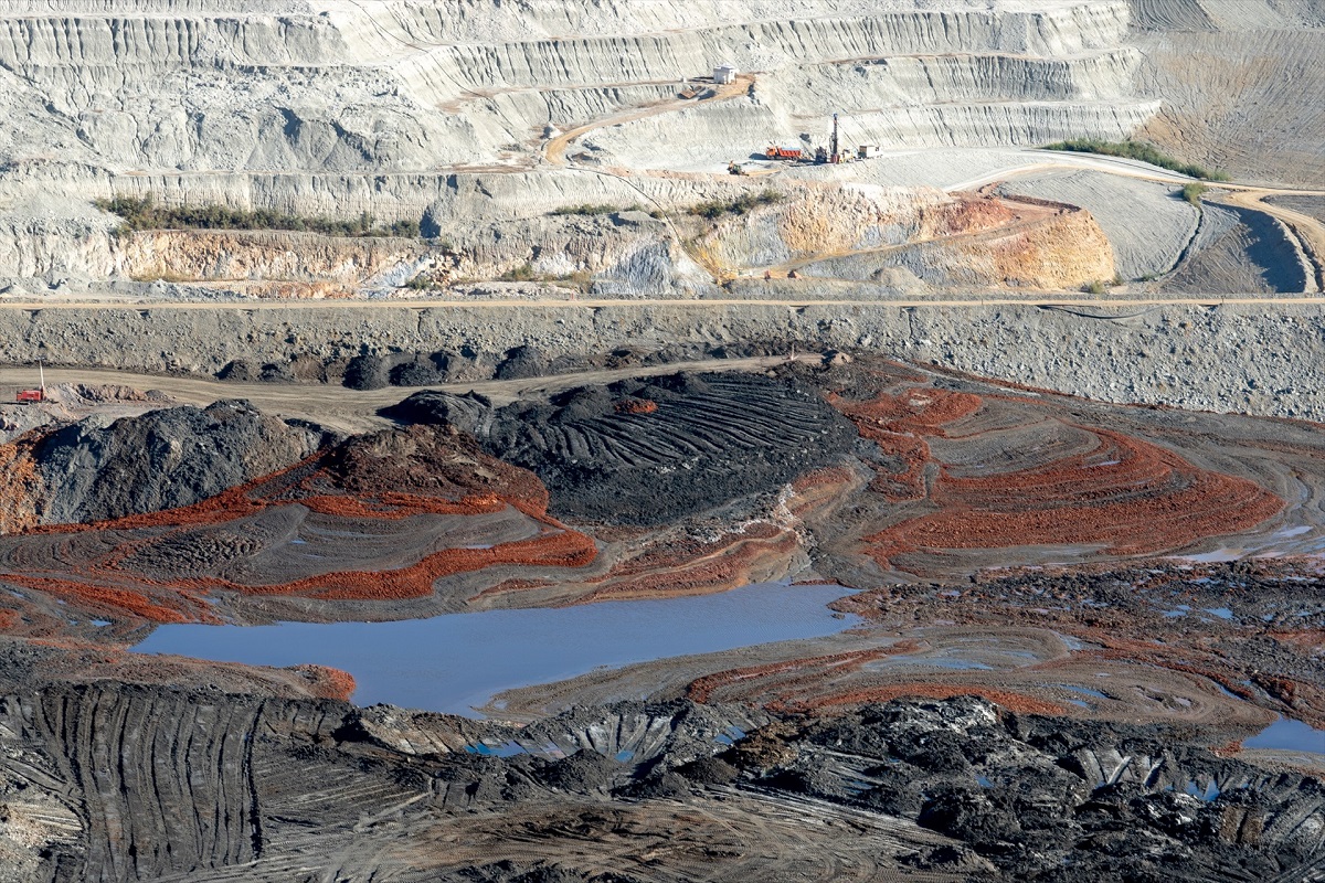 España tiene que volver a la mina: Bruselas exige un plan de materiales estratégicos y da dos años para su extracción