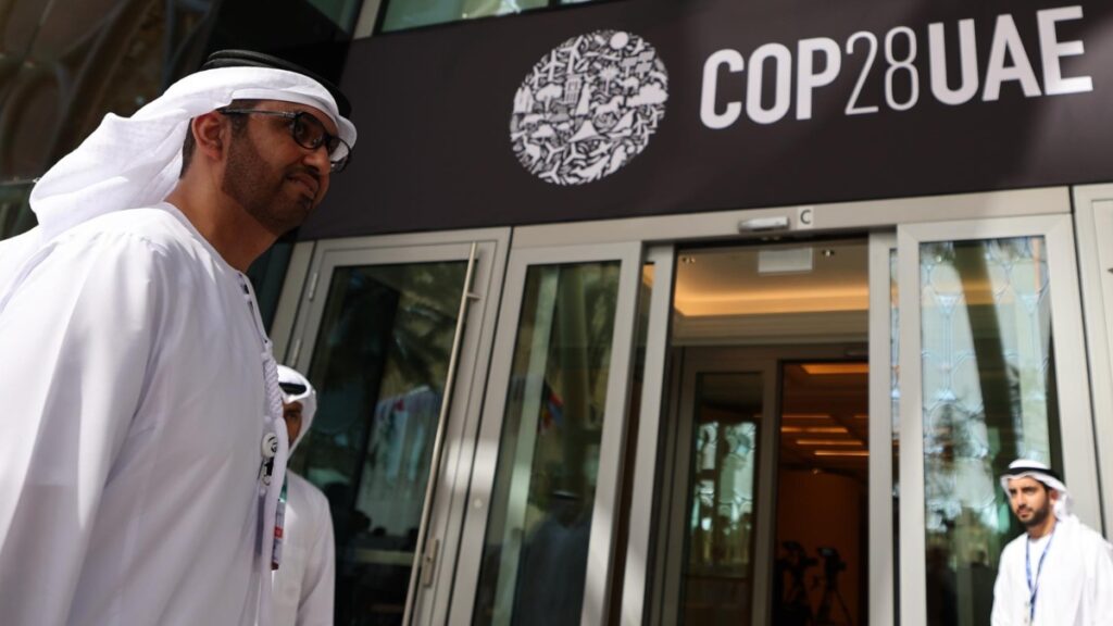 La contradicción de la COP28: una cumbre ecologista en manos de un magnate extractor de petróleo