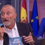 Arturo Pérez-Reverte habla de Pedro Sánchez en El Hormiguero