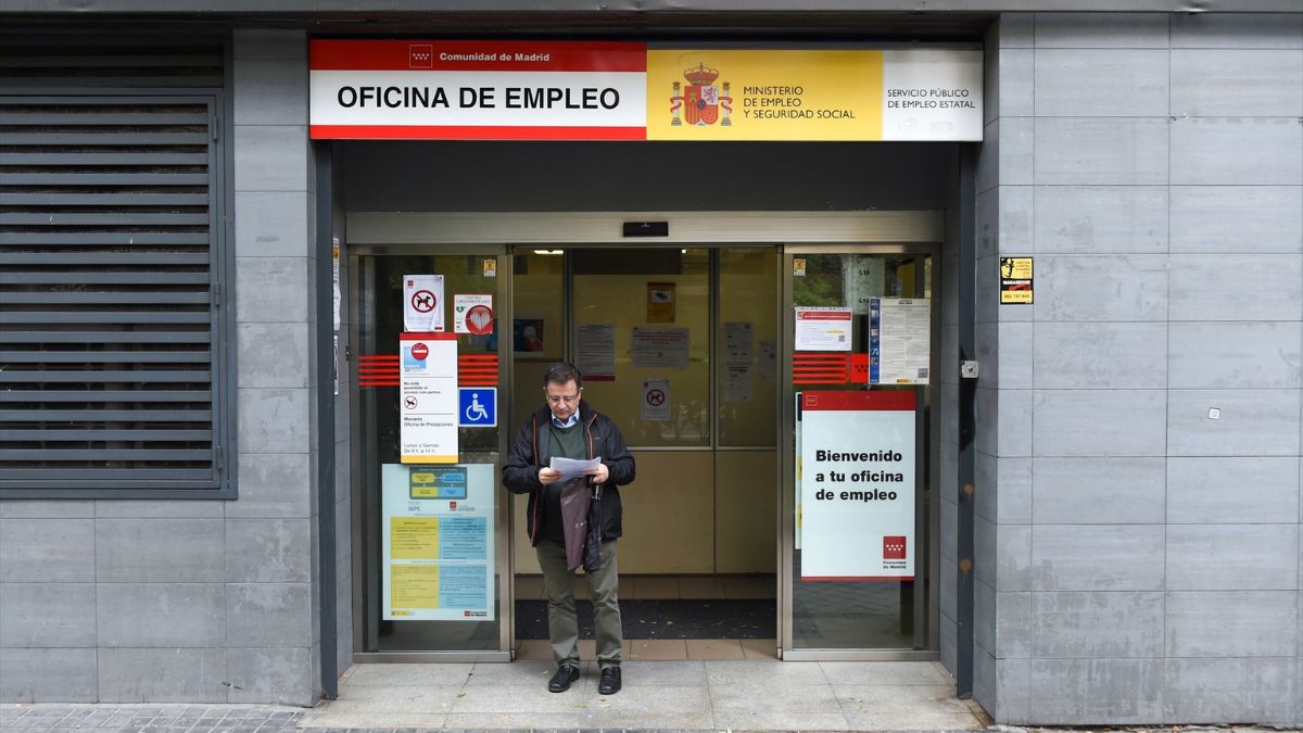 La Unión Europea deja mal parada a España: el tercer país que más dinero del PIB invierte en ayudas por desempleo