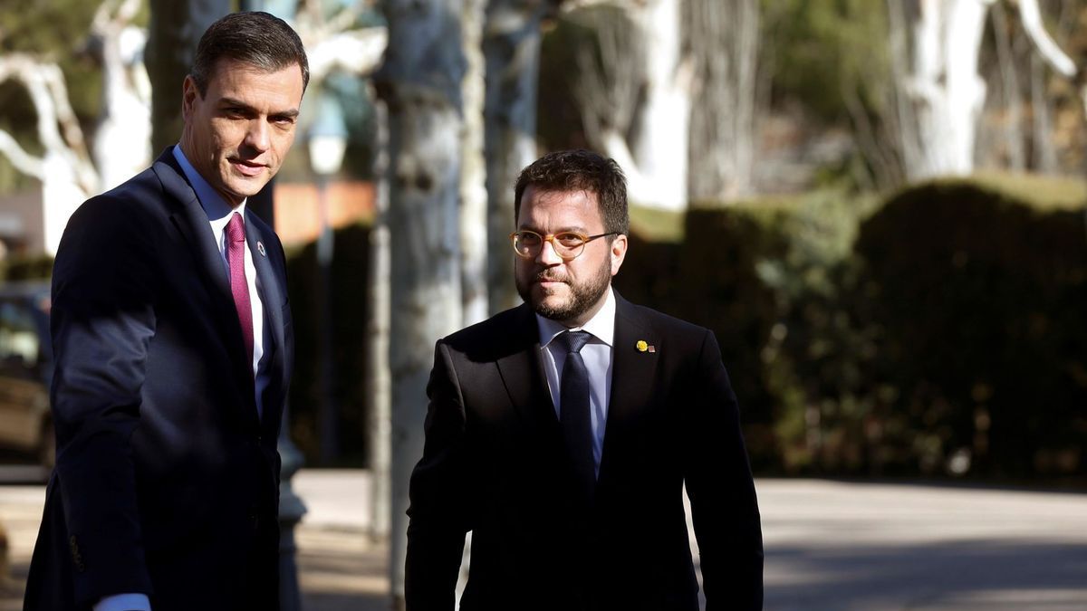 El presidente del Gobierno, Sánchez, con el de la Generalitat, Aragonés.