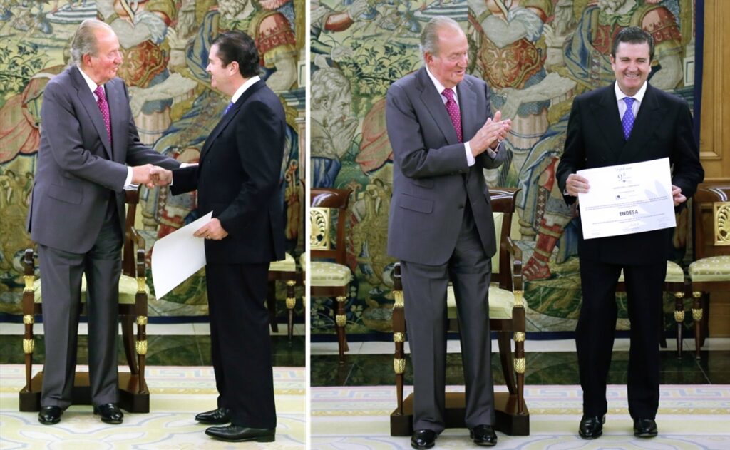 El rey Juan Carlos I entregó a Borja Prado, entonces presidente de Endesa, el IX Premio Fondena el 6 de marzo de 2014