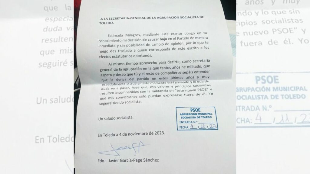 La carta con la que el hermano gemelo de Emiliano García-Page, Javier, se da de baja del PSOE