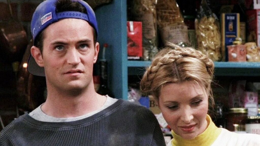 Matthew Perry y Lisa Kudrow como Chandler Bing y Phoebe Buffay en 'Friends'