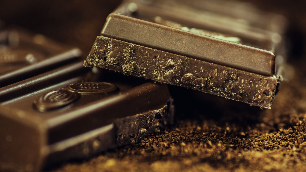 La OCU lo tiene claro: el mejor chocolate negro del supermercado por menos de un euro